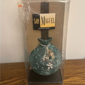 NIB San Miguel Ocean Mist Reed Diffuser Set - Teal Globe Bottle